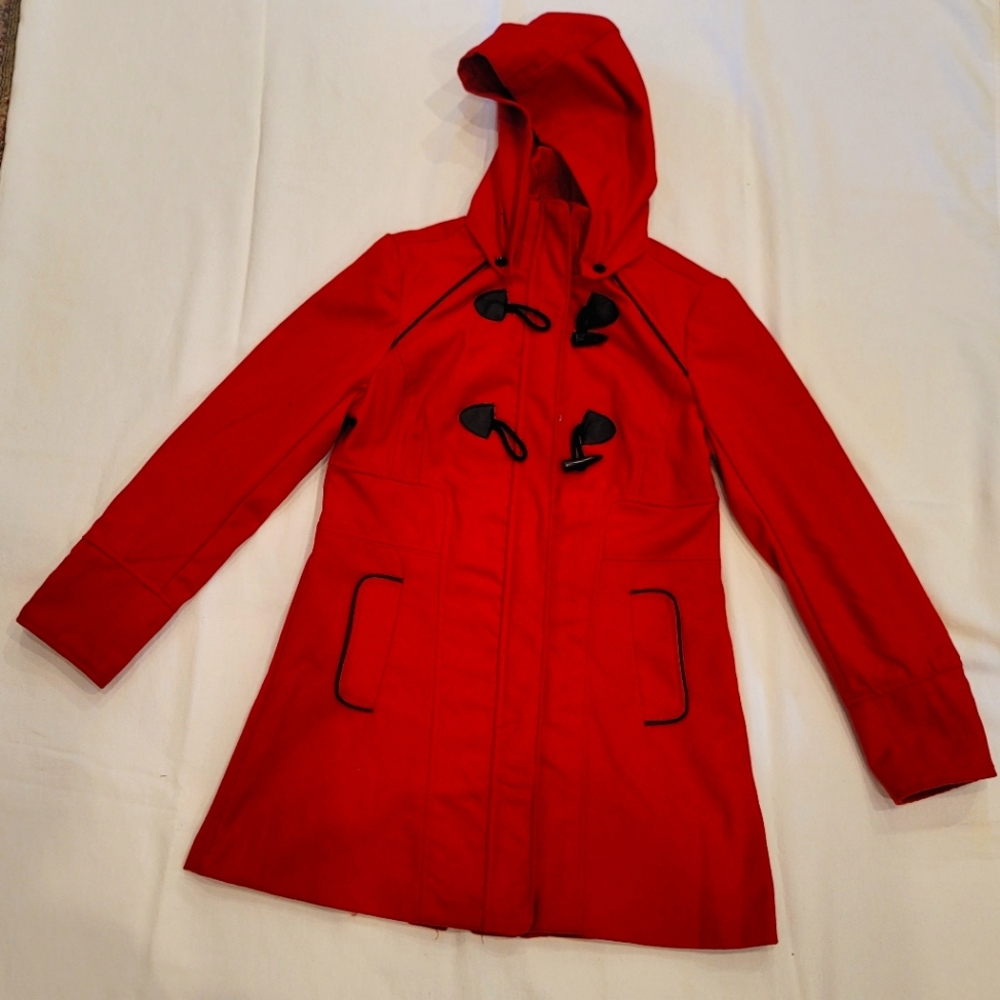 Red Wool Trenchcoat with Toggle details and Removable Hood - Picture 2 of 9
